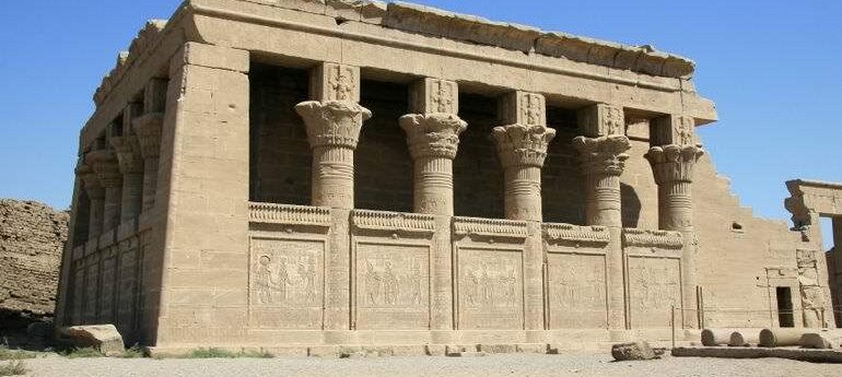 temple-of-hathor-dendera-egypt-photo_1434458-770tall_wd8fuwr3